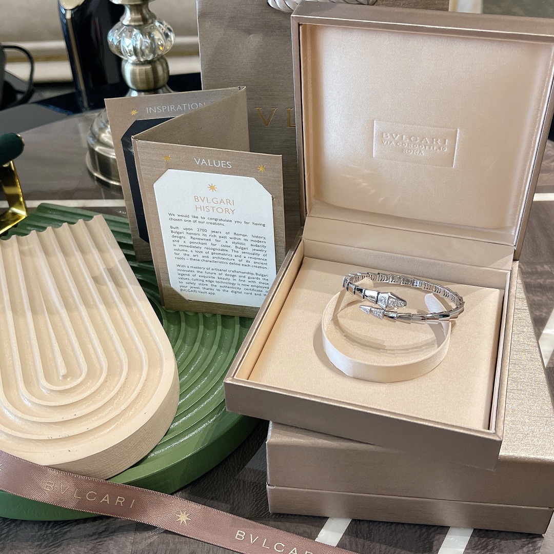 Bvlgari bracelet