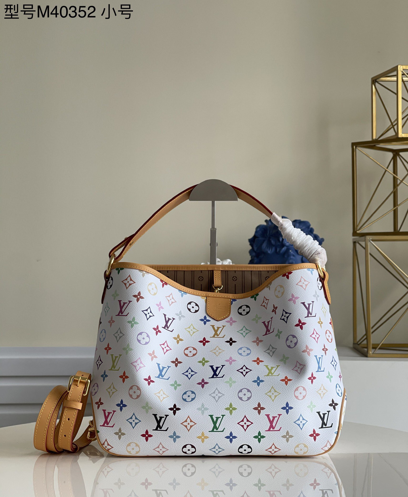 NO:397739,[Exclusive real photo M40352 white three-color small account] color-changing yellow skin, Internet celebrity envelopes are shipped!  The original mold opening of the counter must be the best. 'Use imported PVC + imported original yellow leather with high quality zipper brass hardware. High cost and high quality leather hardware has always been our pursuit. Size: 46×30×13cm s.,LV [original leather],louis vuitton19860909【独家实拍M40352白三彩小号】 变色黄皮 网红包出货！专柜原版开模 务必做到最好「采用进口PVC+进口原版黄皮配高品质 拉链黄铜五金 高成本高品质的皮料五金一直是我们的追求 尺寸:46×30×13cm s.,LV【原厂皮】,louis vuitton,Bag