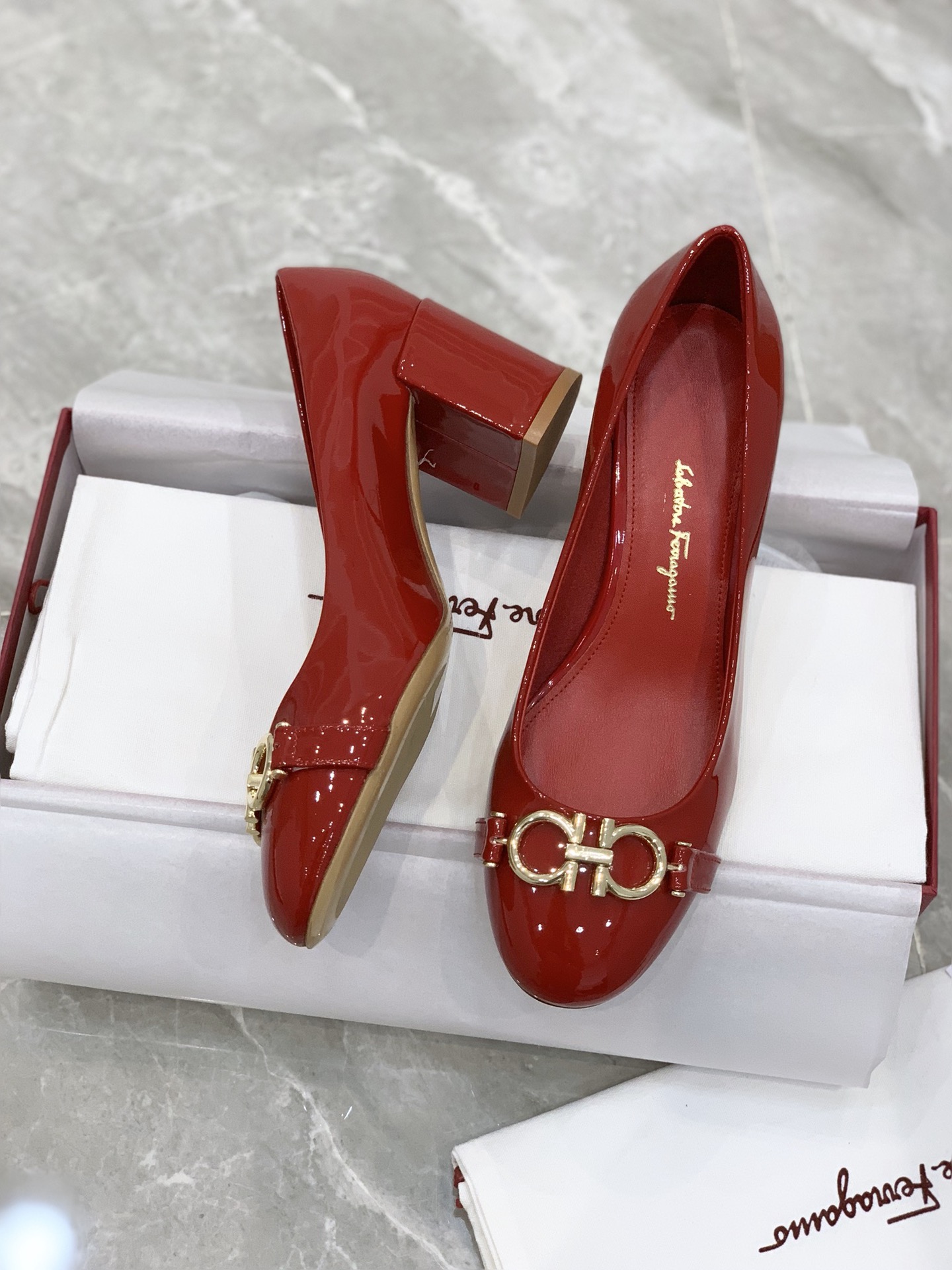 Salvatore Ferragamo Red Patent Leather Gancini Heel Pumps 2 i1631786242 5081 1