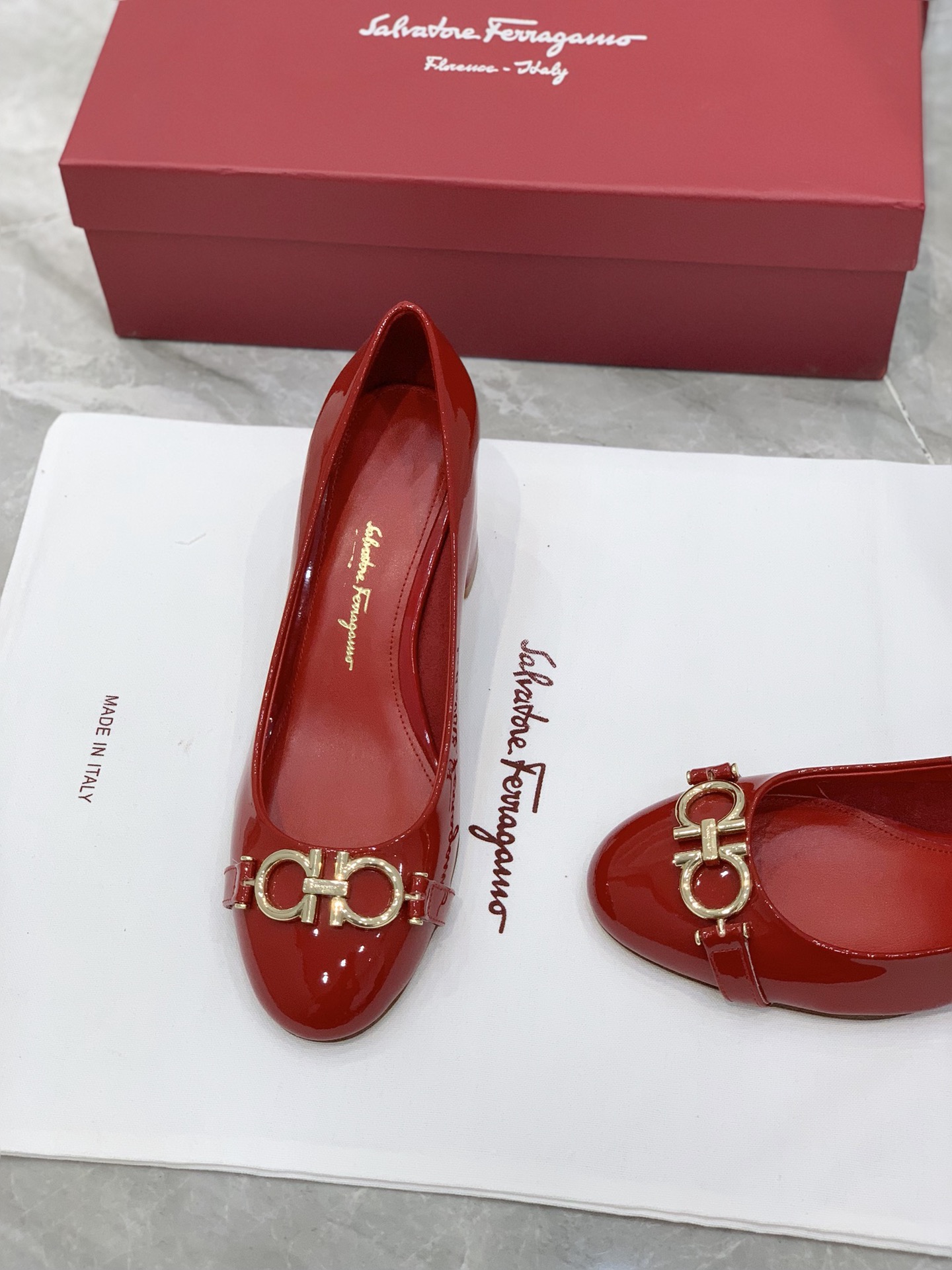 Salvatore Ferragamo Red Patent Leather Gancini Heel Pumps 8 i1631786242 6154 2