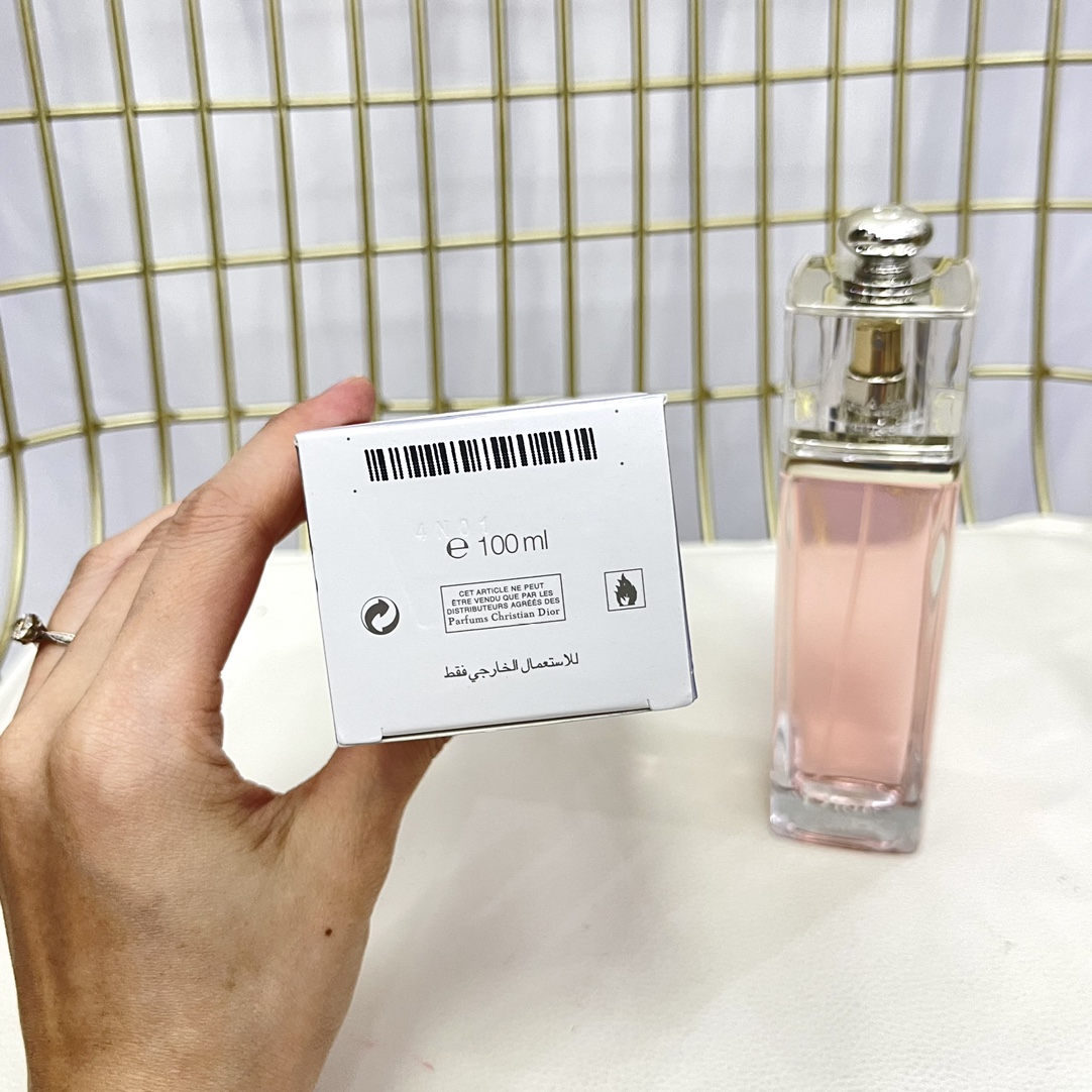 Dior Addict Eau Fraiche 100ml - Bergamot, Freesia, Lily of the Valley Essence 7 i1631837017 1005 6