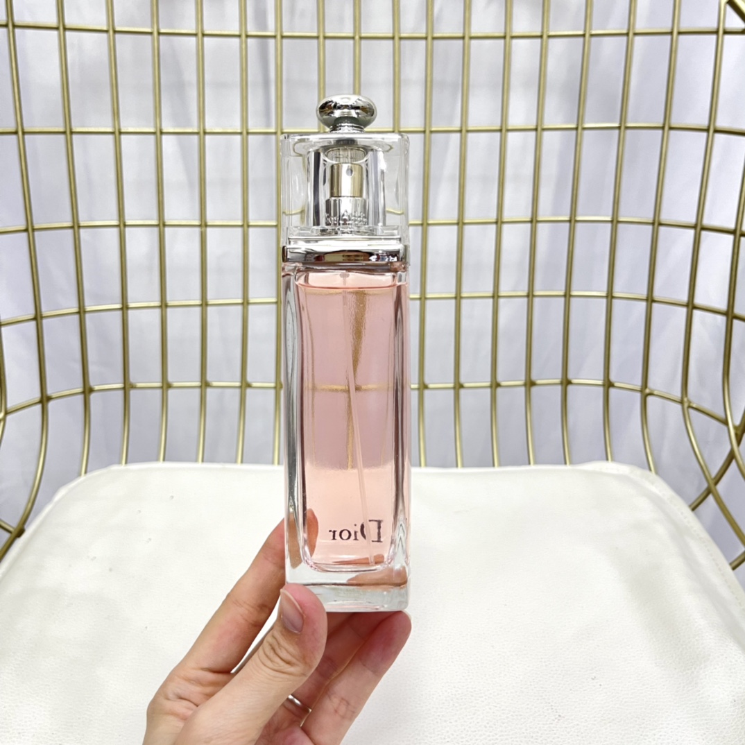Dior Addict Eau Fraiche 100ml - Bergamot, Freesia, Lily of the Valley Essence 4 i1631837017 2051 3