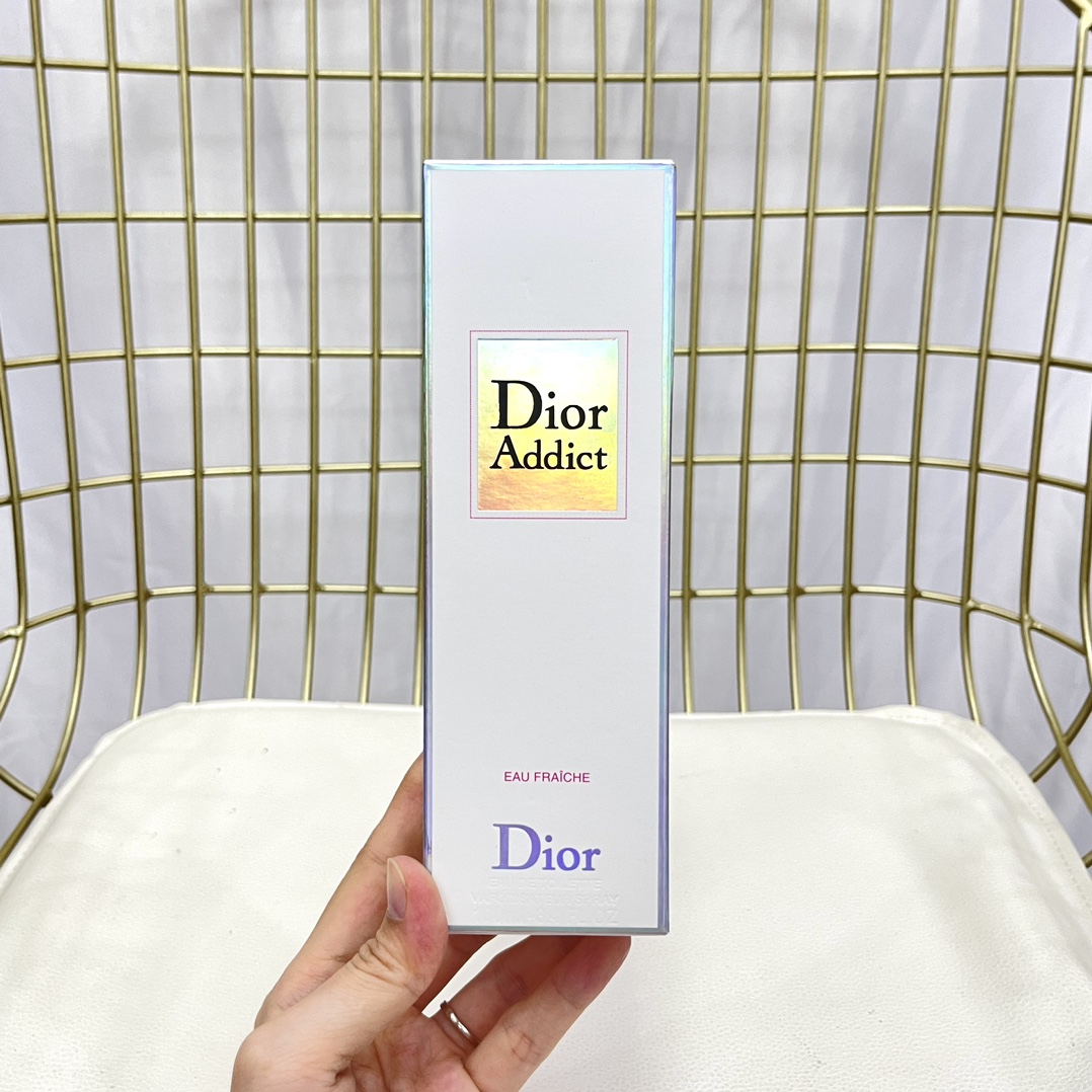 Dior Addict Eau Fraiche 100ml - Bergamot, Freesia, Lily of the Valley Essence 1 i1631837017 5345 0