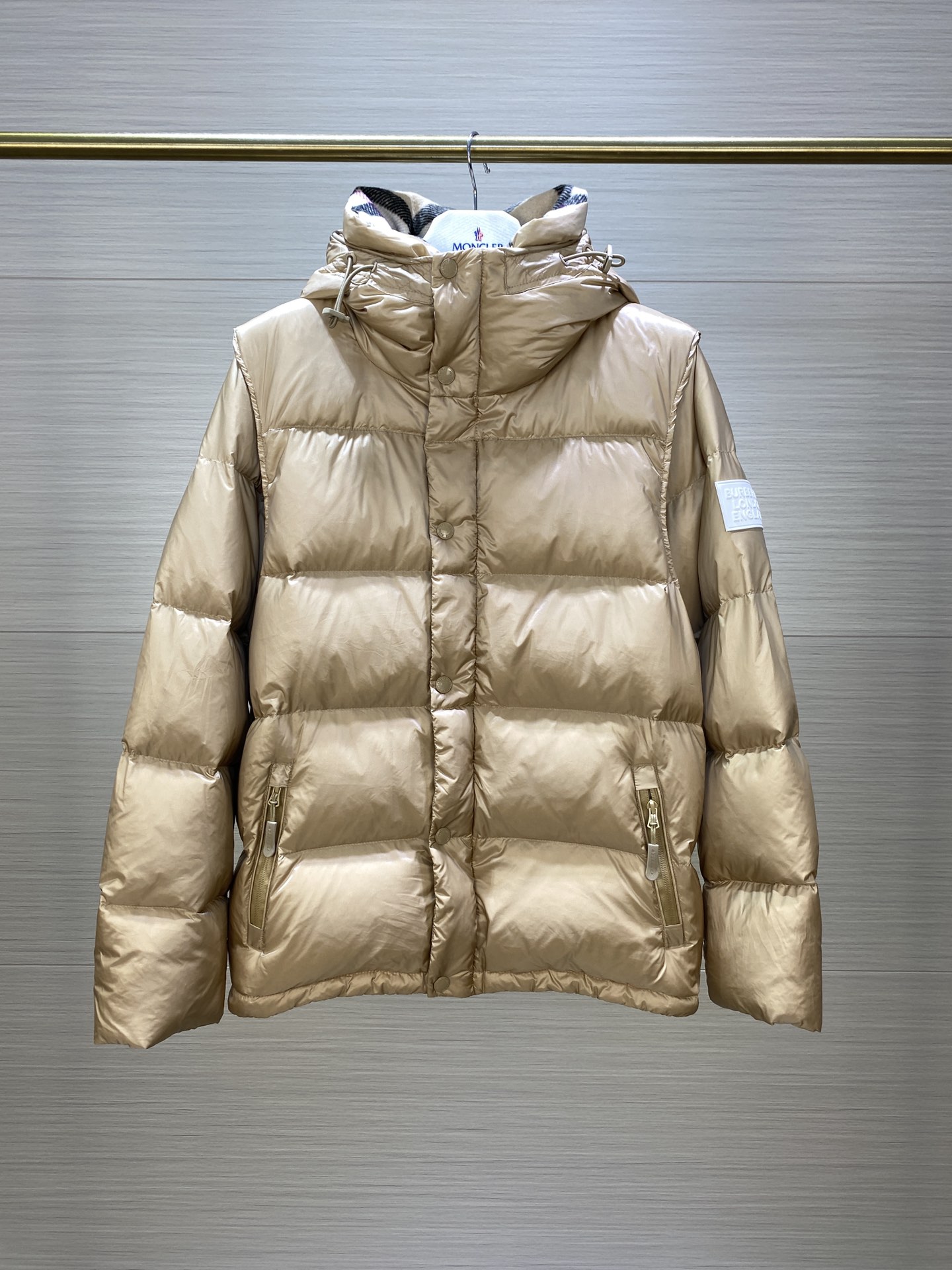 Top foreign trade Burberry autumn/winter new sleeveless down jacket, sizes S-2XL.-Big cat