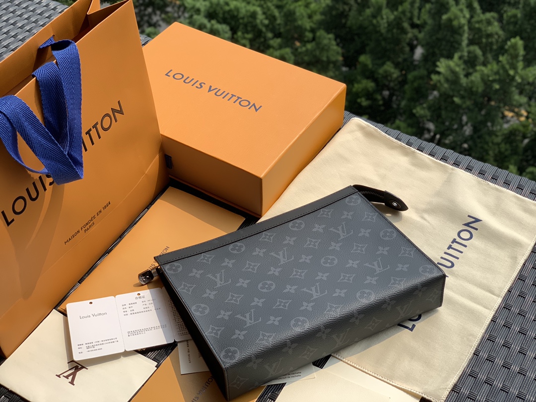 非市场普通货 进口皮料半钢五金 m61692尺寸27 x 21 x 6 cm 国外渠道货！正宗原厂老花料