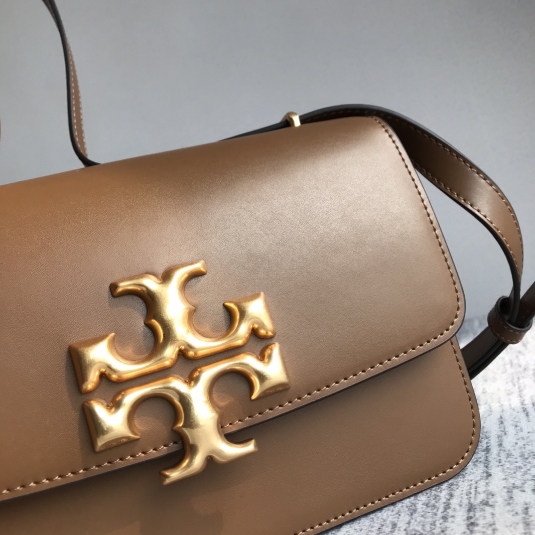 Tory Burch ～Tory Burch今年最火Eleanor系列是秀场款包包 也是 Tory Burch家的高端系列了
