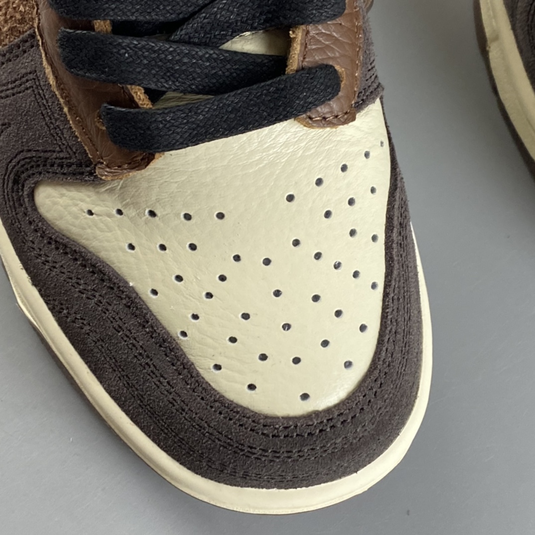 P480   Bodegar X NIKE SB Dunk High”Sail/Friends and Family”扣篮板鞋 CZ8125-200