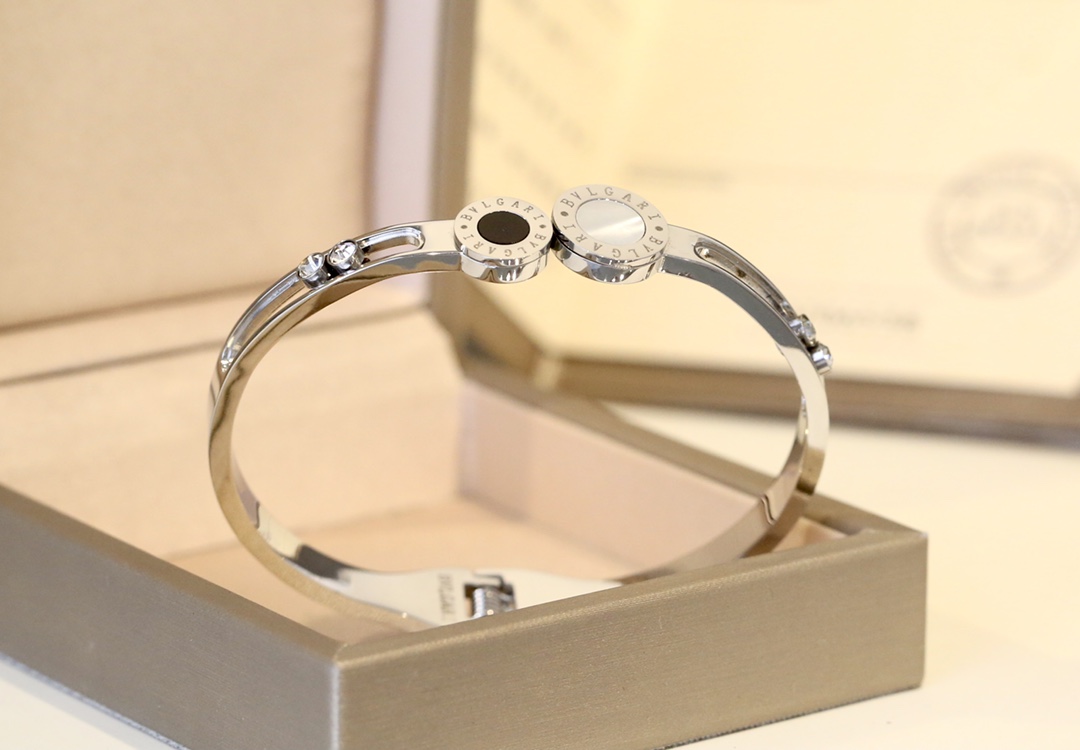 BVLGARI Bvlgari Bracelet Or jaune plaqué 18K - Qualité supérieure