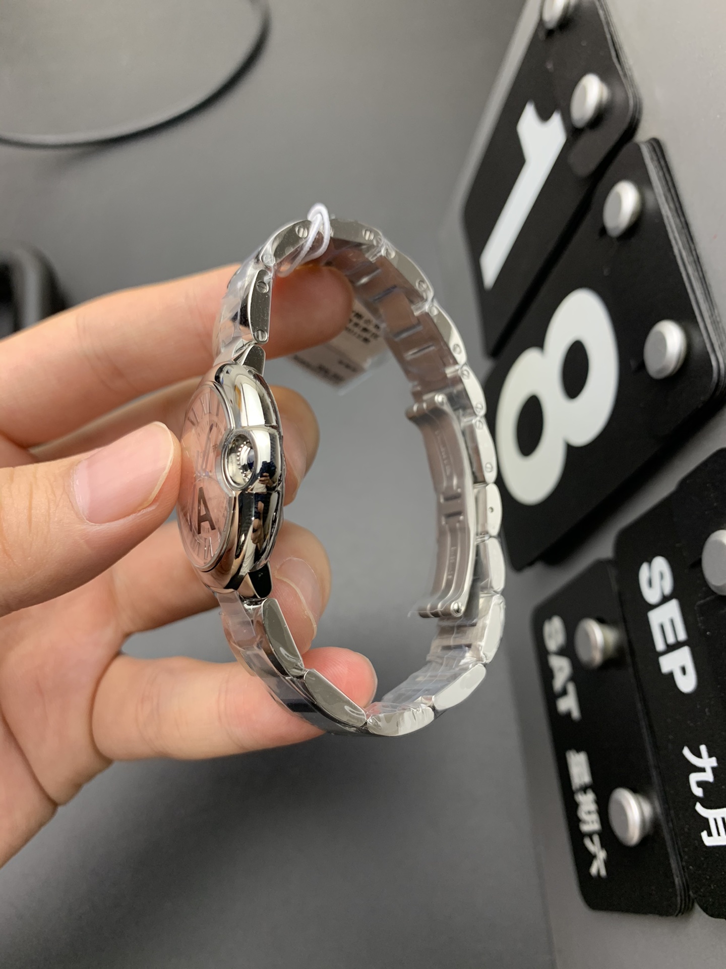 Cartier V6 33粉气球