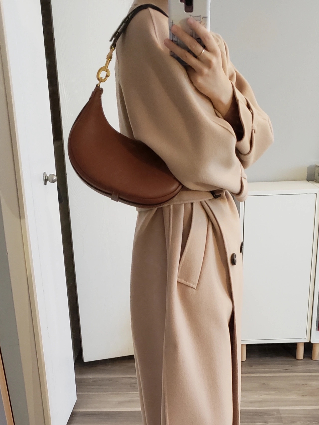 Celine AVA STRAP 腋下包 196923焦糖色
