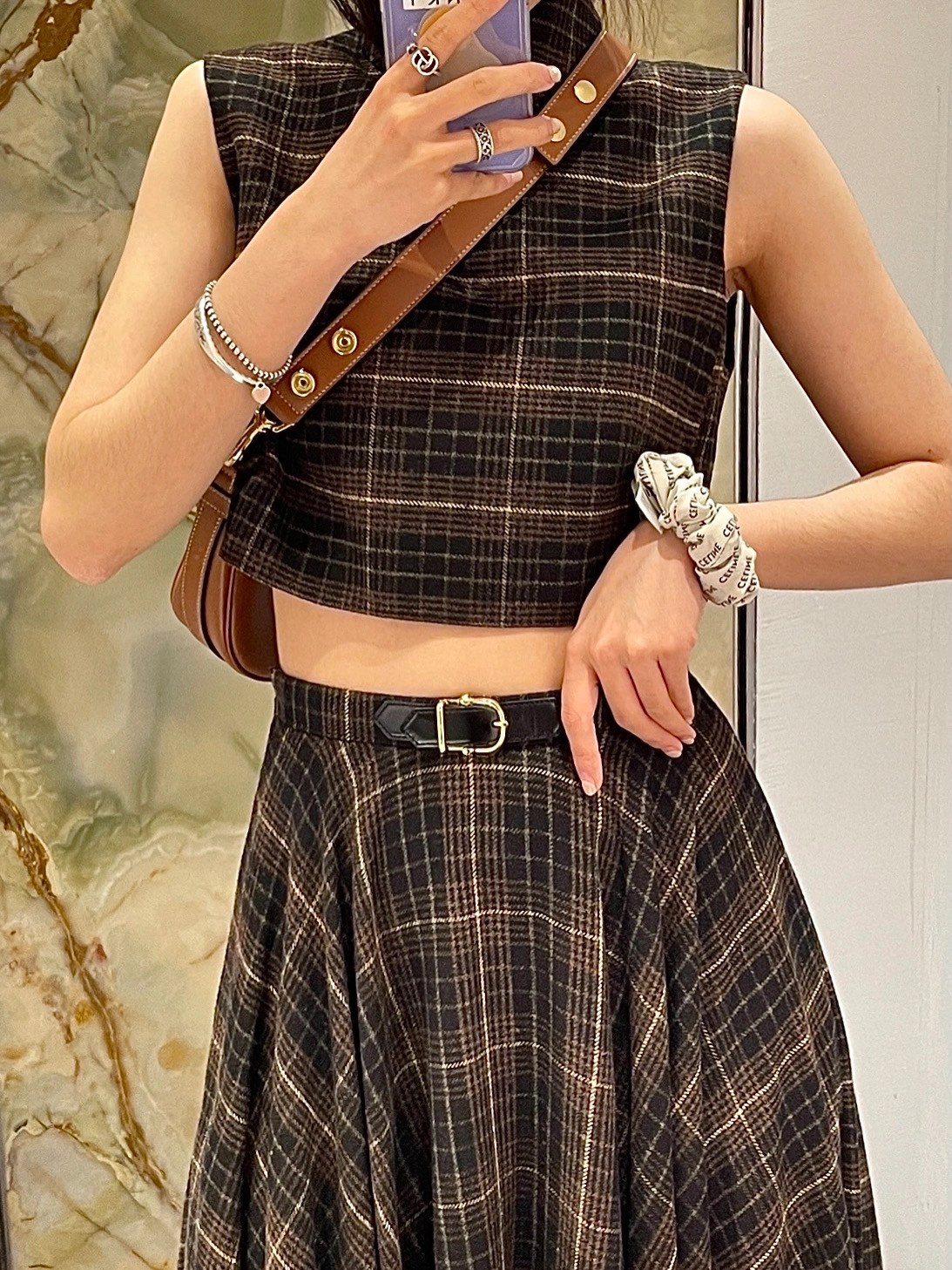 Celine AVA STRAP 腋下包 196923焦糖色