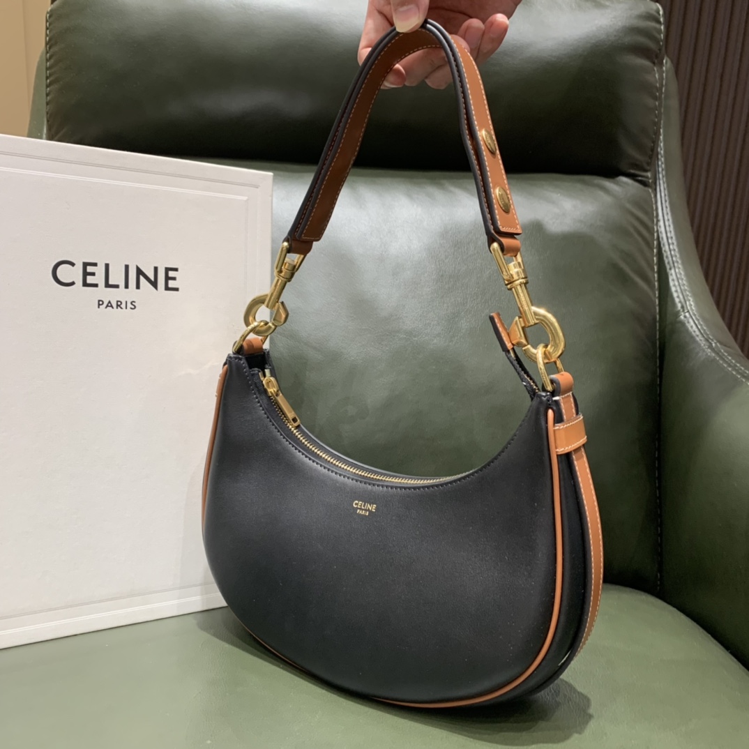 Celine AVA STRAP 腋下包 196923黑色