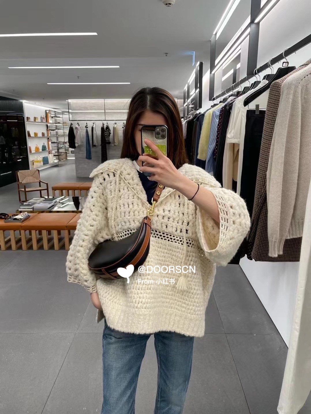 Celine AVA STRAP 腋下包 196923黑色