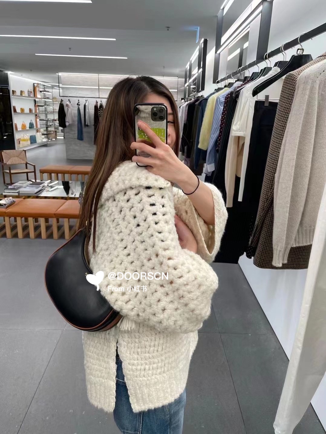 Celine AVA STRAP 腋下包 196923黑色