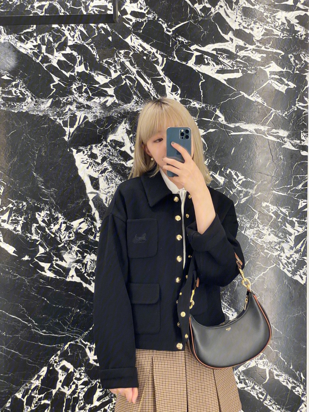Celine AVA STRAP 腋下包 196923黑色