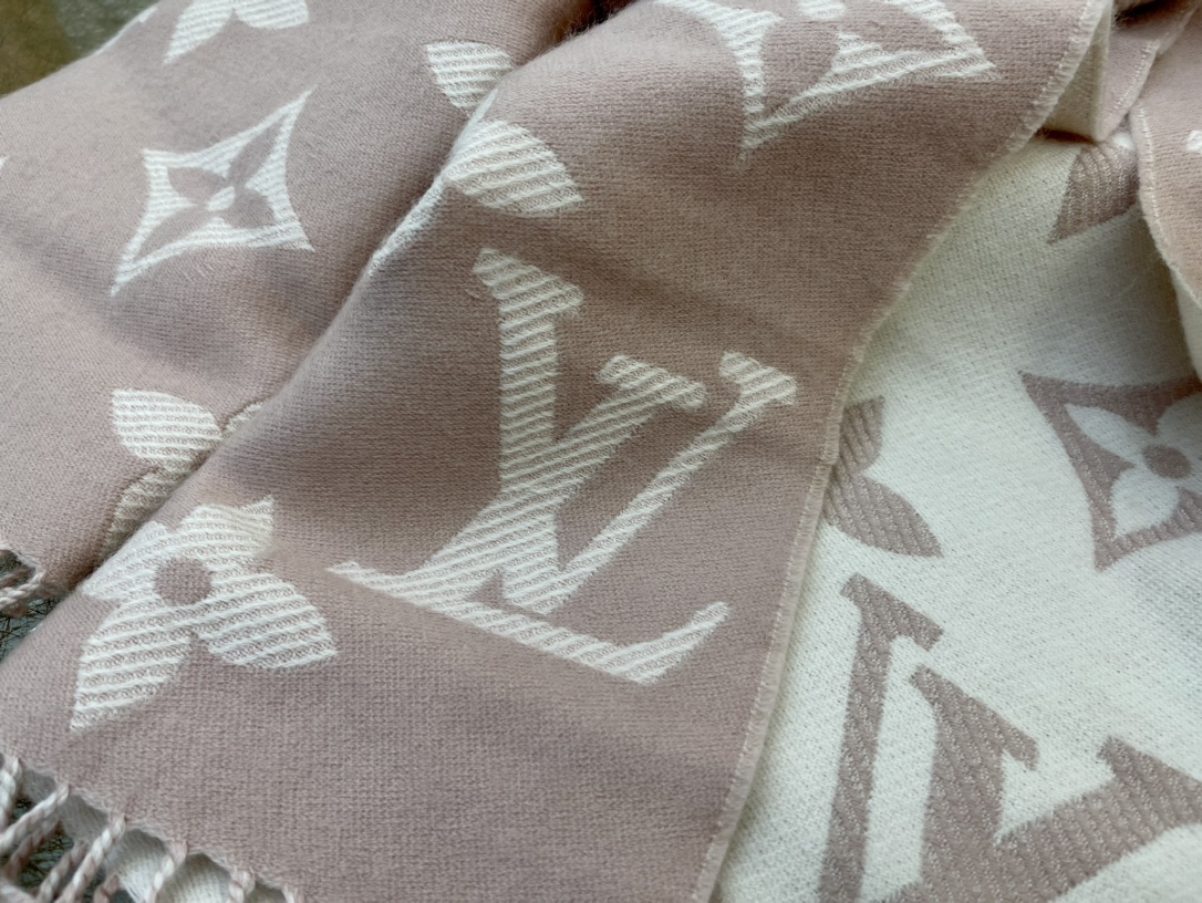 LV路易威登SIMPLY LV 羊毛长巾m76964 m76966