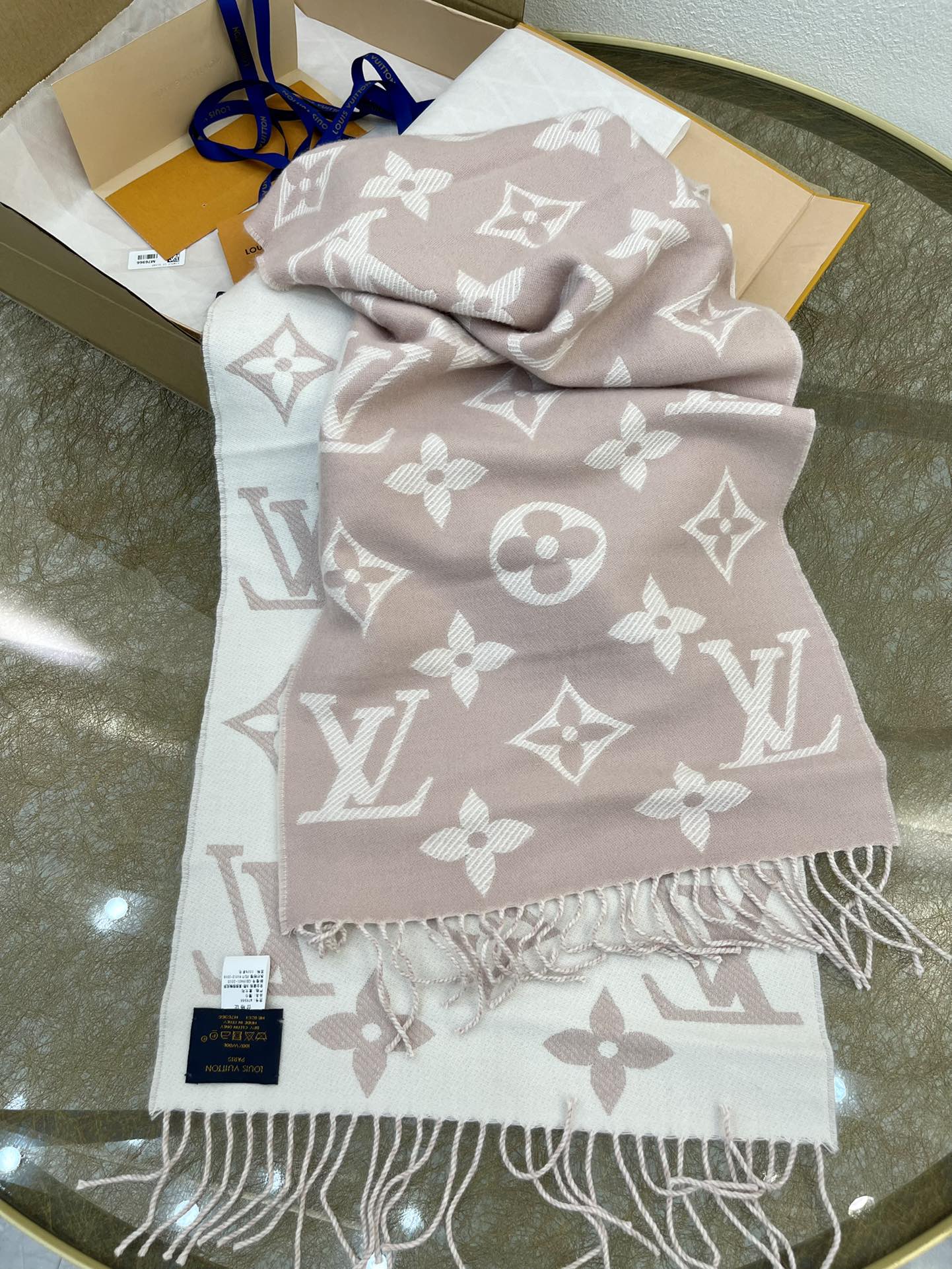 LV路易威登SIMPLY LV 羊毛长巾m76964 m76966