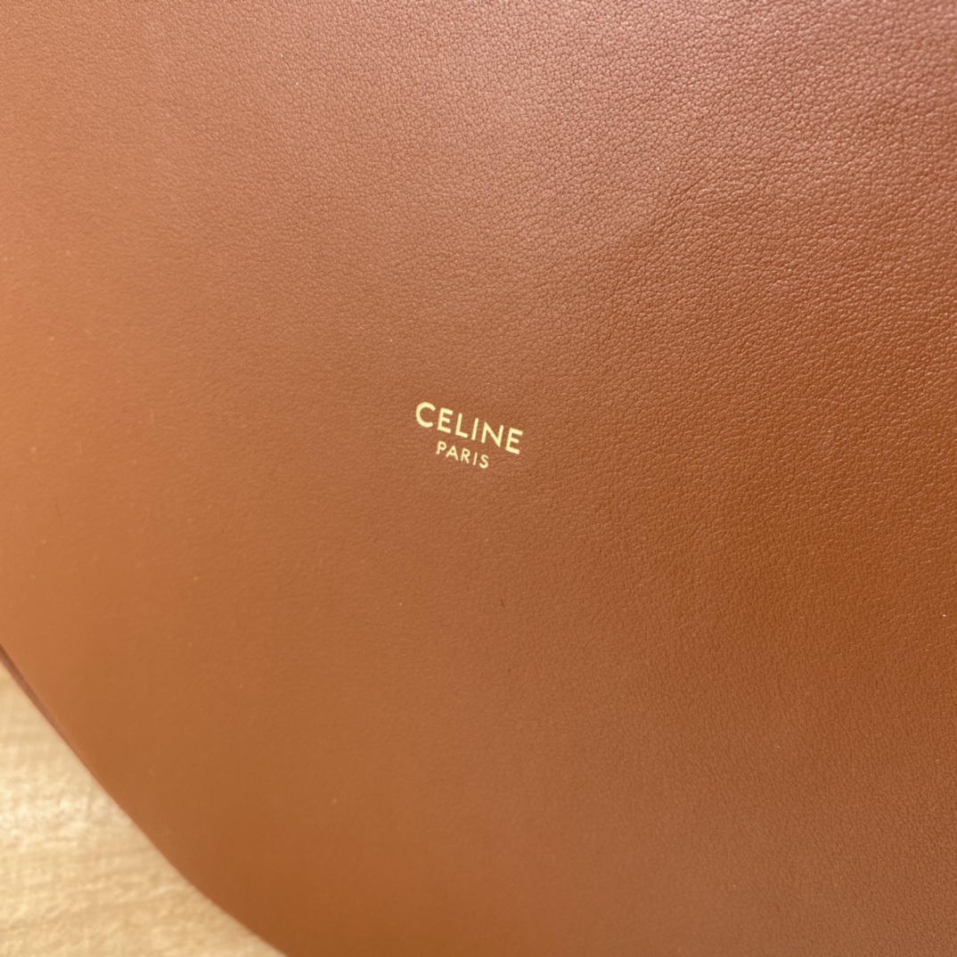 1860 BUCKET 16シリーズ水桶バッグ - 柔らかい牛皮とシンプルなデザイン