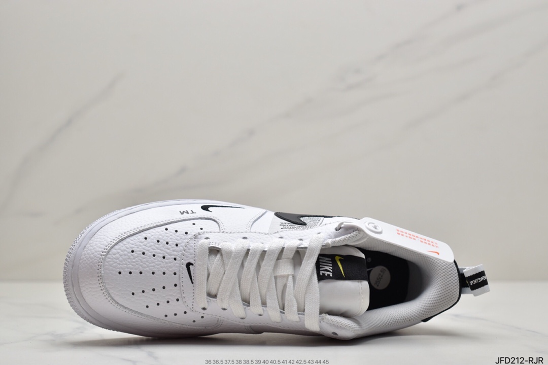 170  耐克/Nike Air Force 1 ′07 Low Premium ”White/Black”   空军一号经典 AJ7747-100