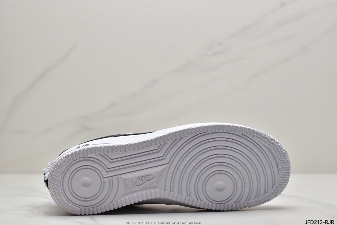 170  耐克/Nike Air Force 1 ′07 Low Premium ”White/Black”   空军一号经典 AJ7747-100