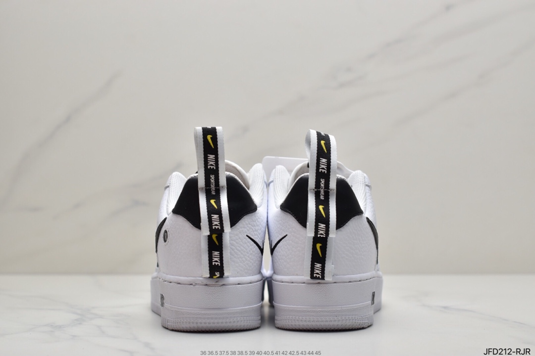 170  耐克/Nike Air Force 1 ′07 Low Premium ”White/Black”   空军一号经典 AJ7747-100