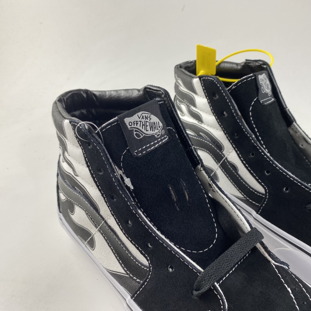 P160  Vans Sk8 Hi Flame 范斯黑白火焰高帮经典款男女鞋潮流滑板鞋 VN0A32QGK681