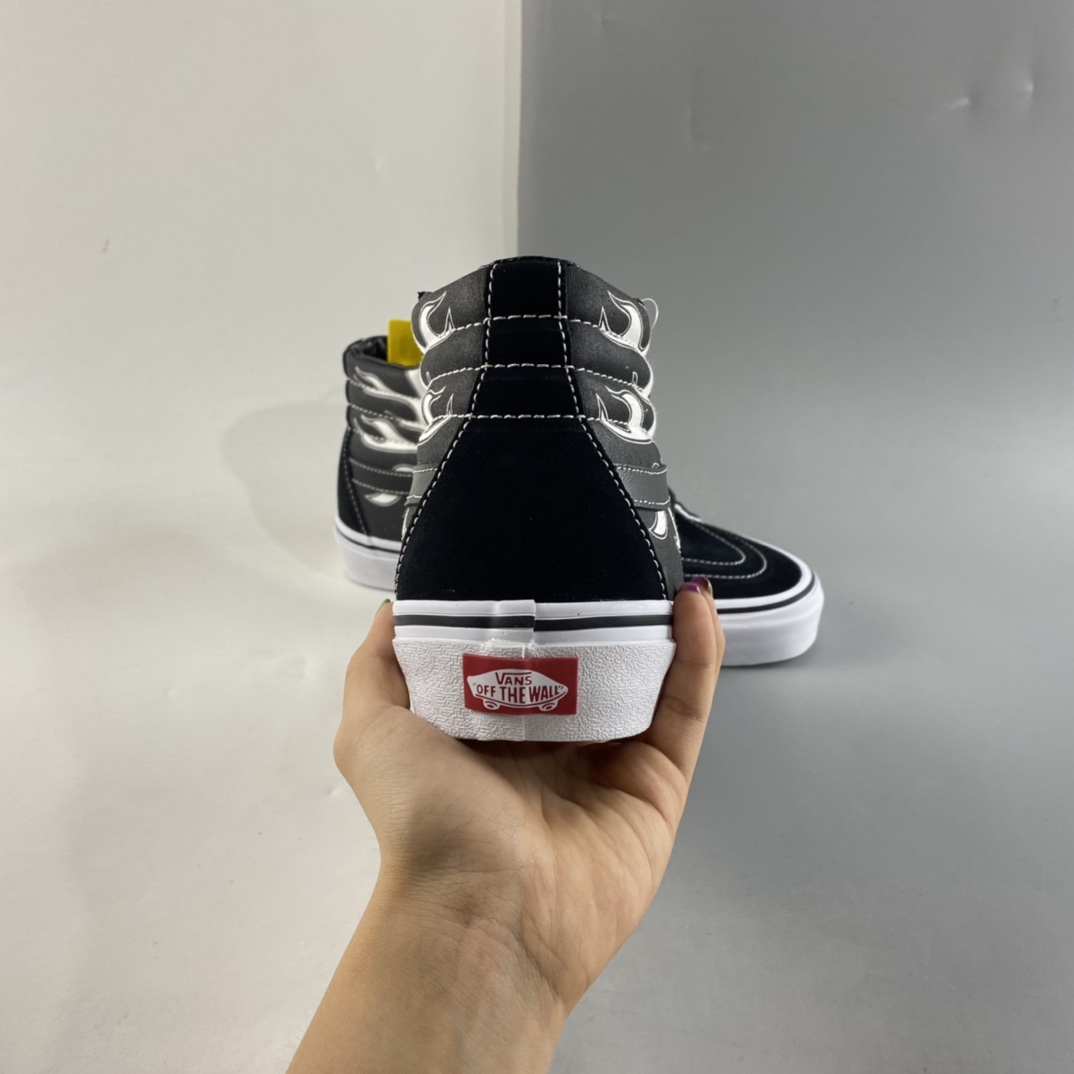 P160  Vans Sk8 Hi Flame 范斯黑白火焰高帮经典款男女鞋潮流滑板鞋 VN0A32QGK681