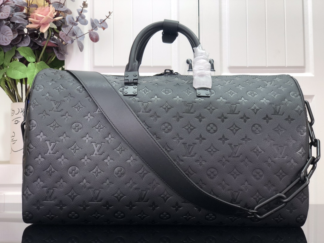 Louis Vuitton LV Keepall Travel Bags Black Monogram Canvas M44470