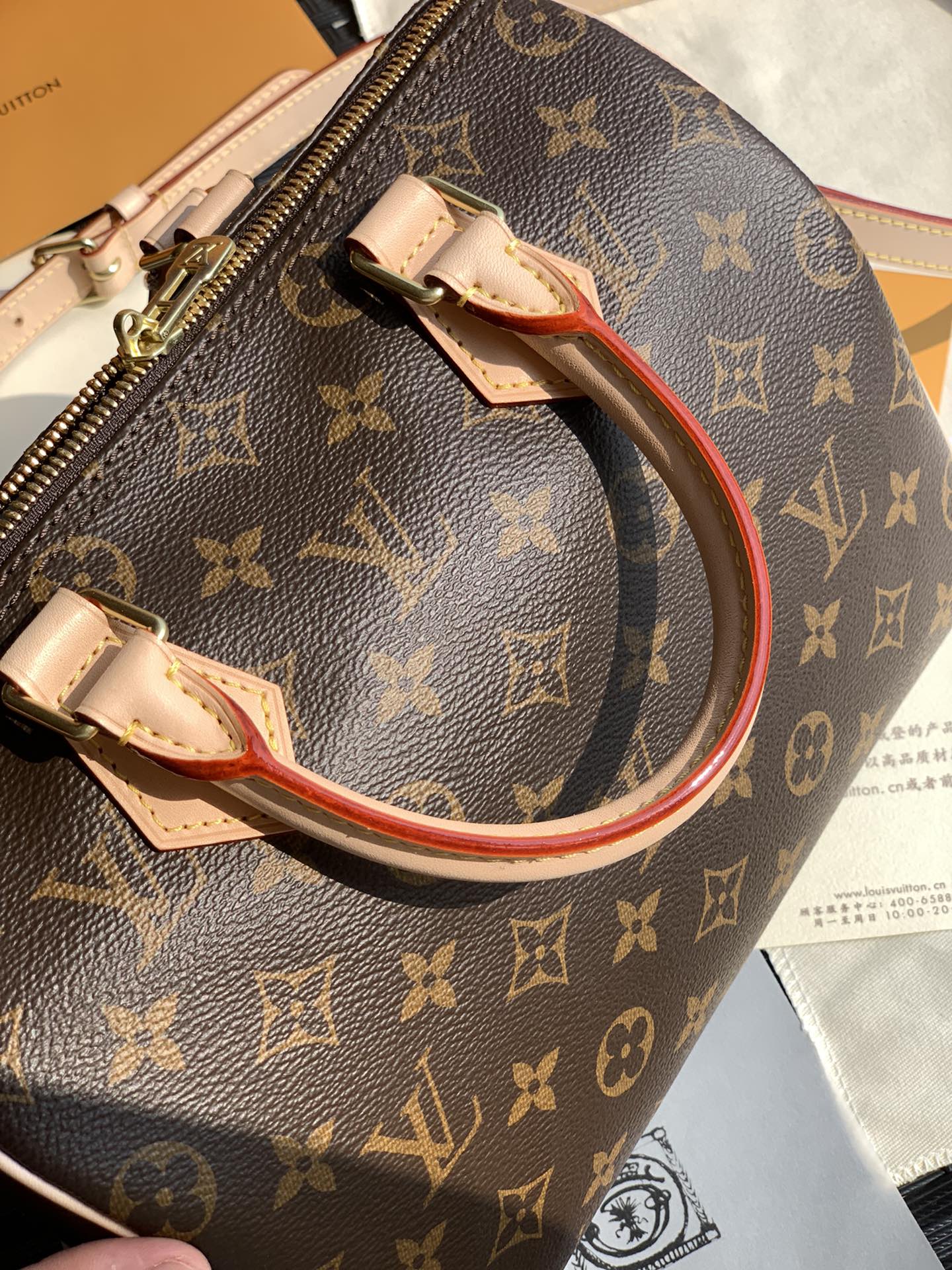 🌼 m41113尺寸25 x 19 x 15 cm不用上图就超多人抢着要的S🌼PEEDY 25 手袋 （