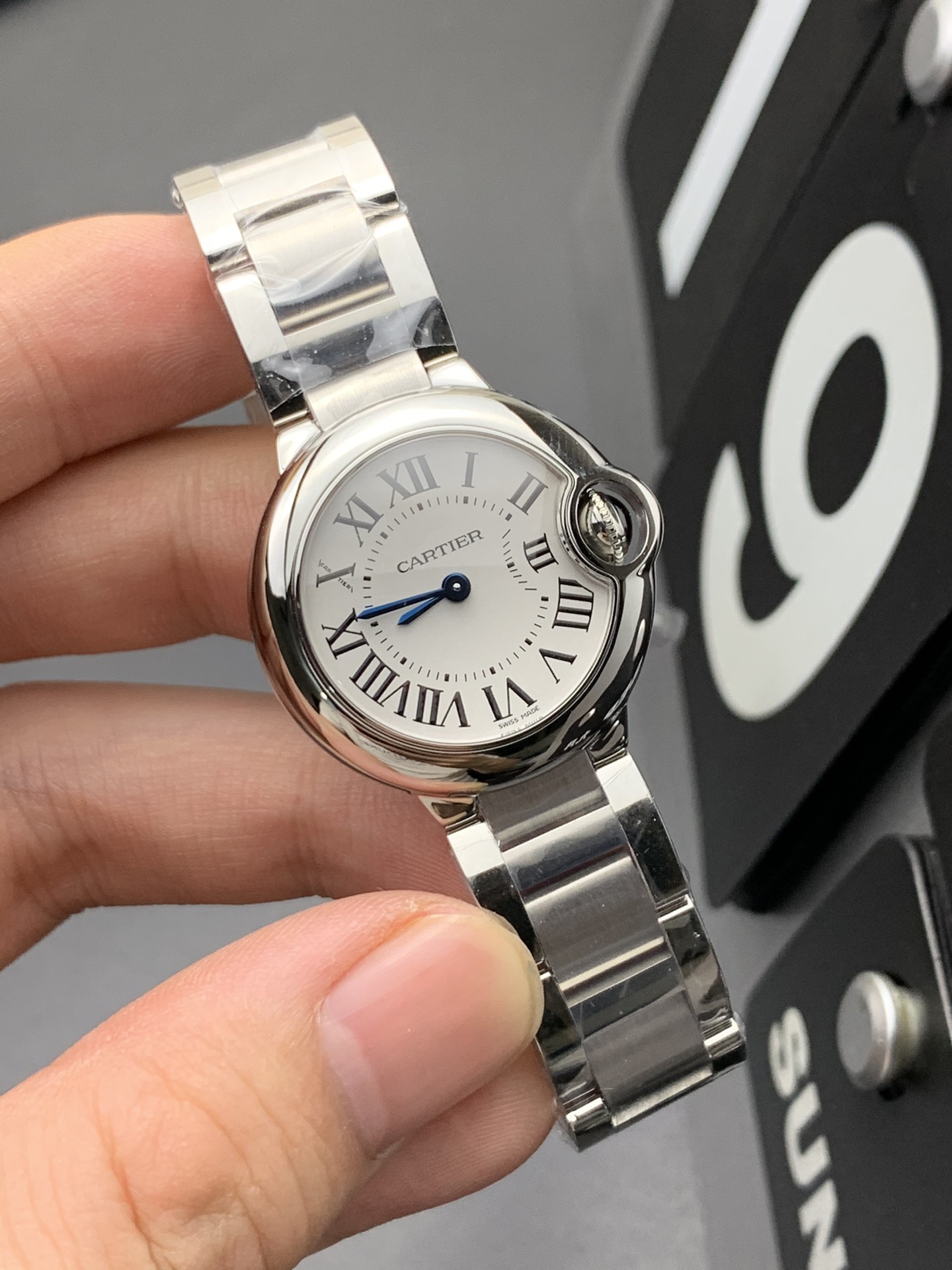 Cartier V6 28气球