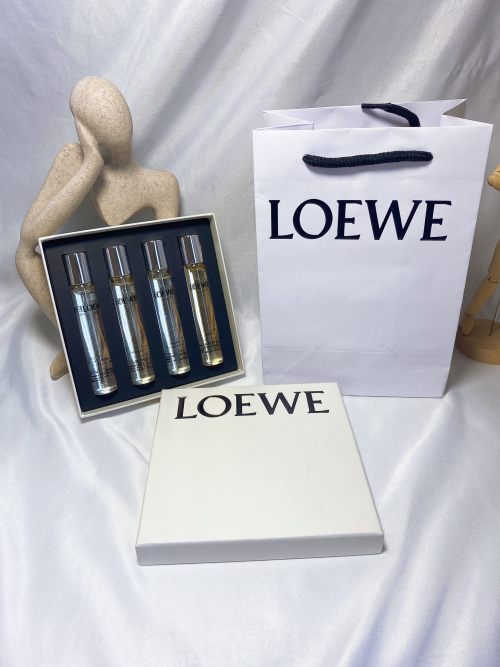 Loewe 001 Travel Set - Four 15ml Fragrances, Unisex Appeal 1 Loewe 001 Travel Set - Four 15ml Fragrances, Unisex Appeal