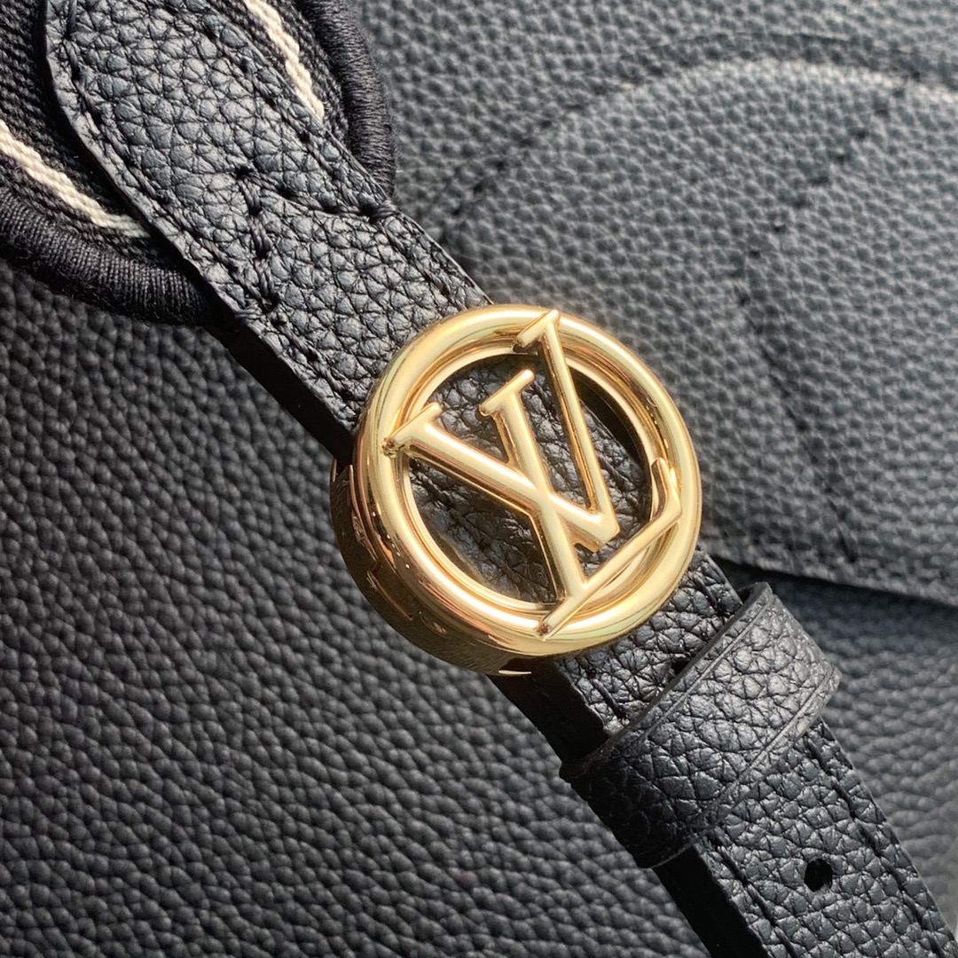 Louis Vuitton LV Pont 9 Soft 中号马鞍包 M58967黑色
