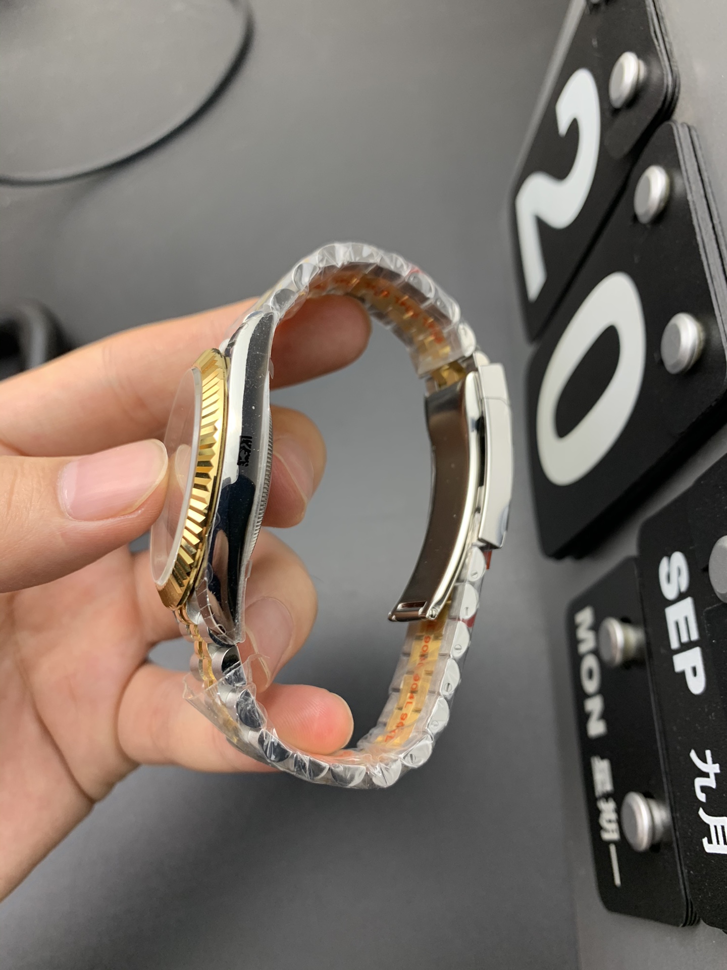 Rolex 间金绿菠萝