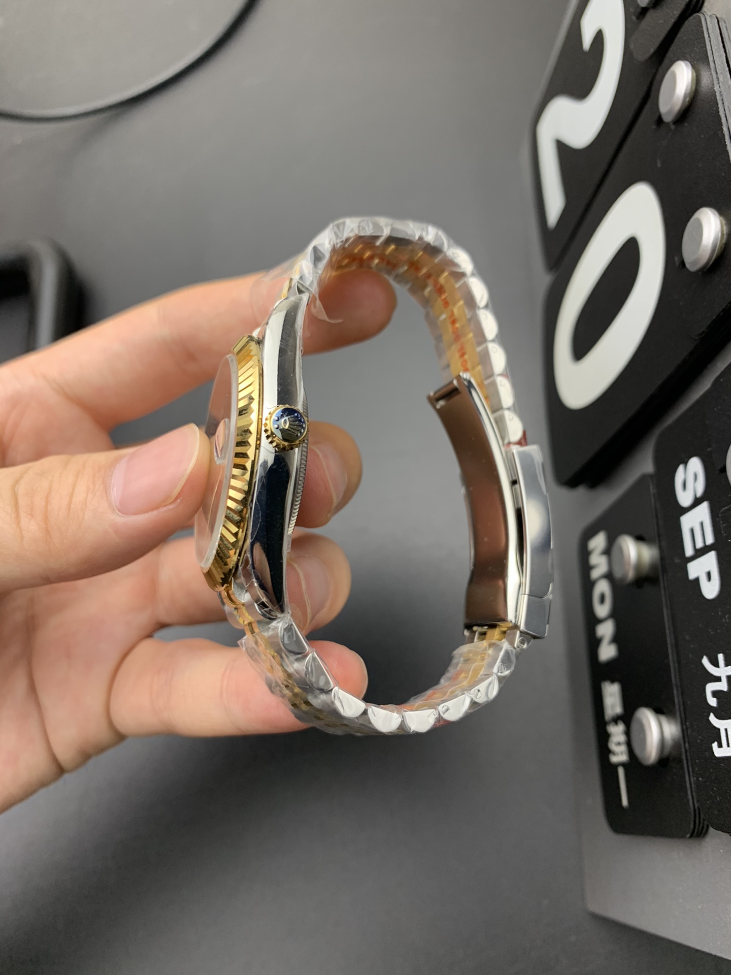 Rolex 间金绿菠萝
