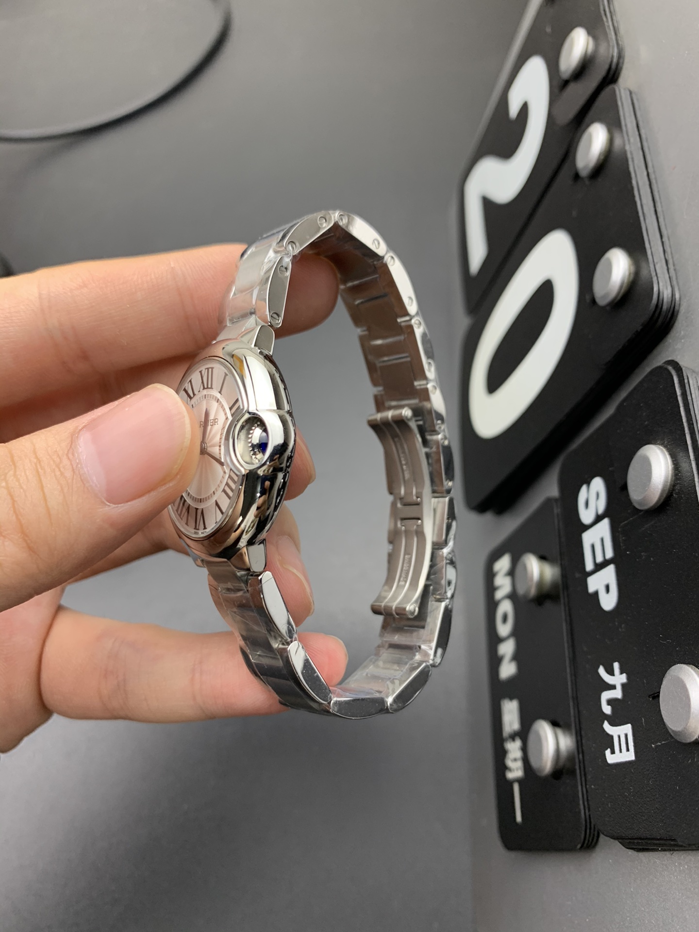 Cartier AF 33石英气球