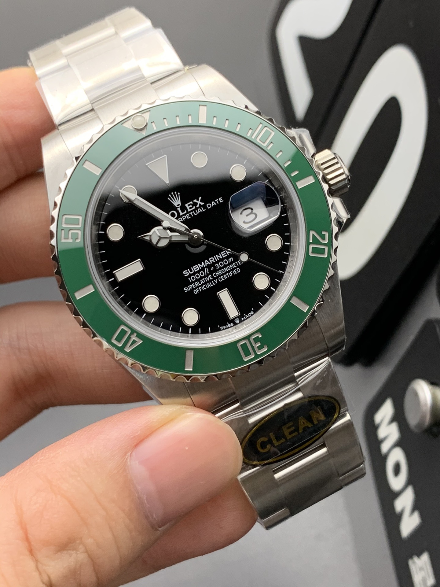 Rolex C 3235绿鬼