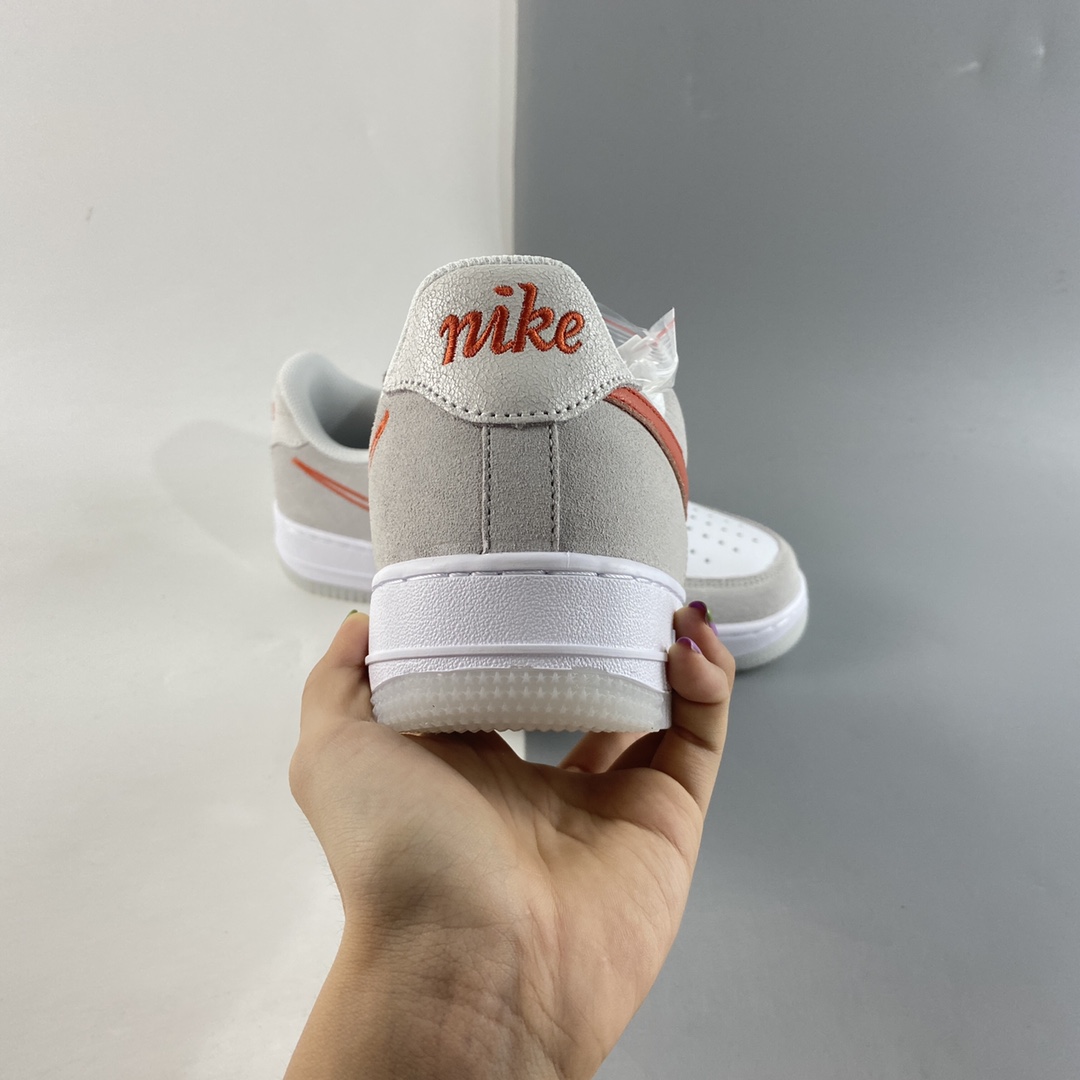 P220  NIKE AIR FORCE 1 AF1空军一号低帮百搭休闲运动板鞋 DA8302-101