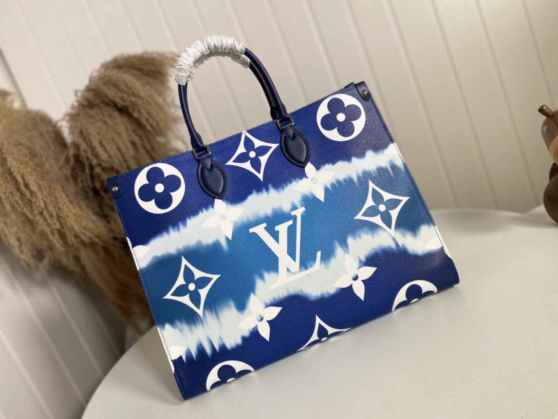 Louis Vuitton LV Onthego Tote Bags Blue Red Summer Collection M45120