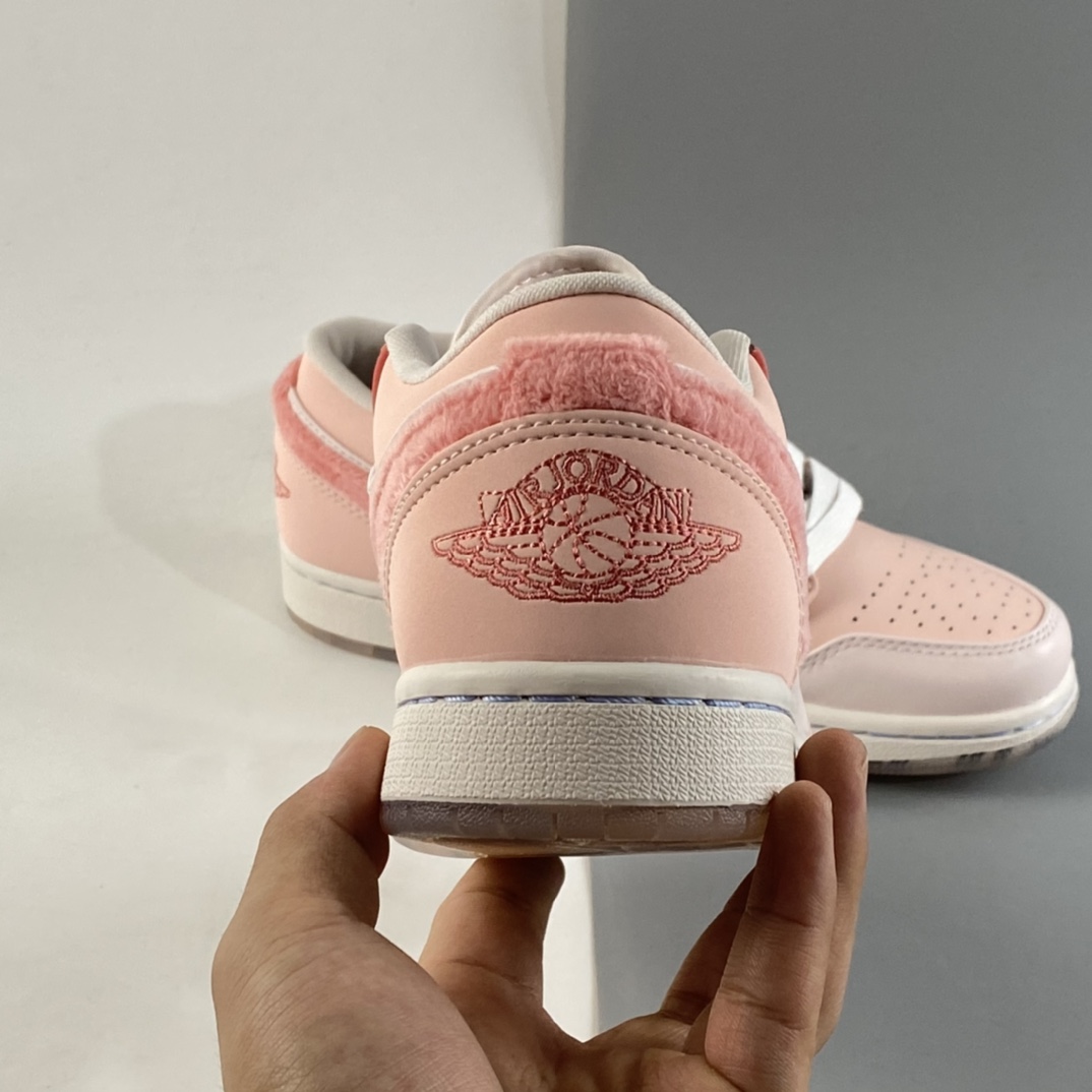 P240   Air Jordan 1 Low AJ1低帮时尚休闲板鞋 DM5443-666