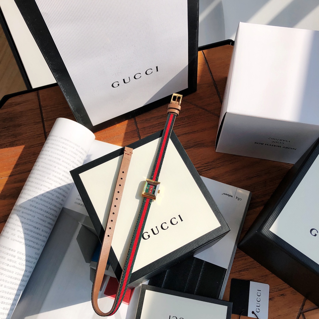 Часы Gucci