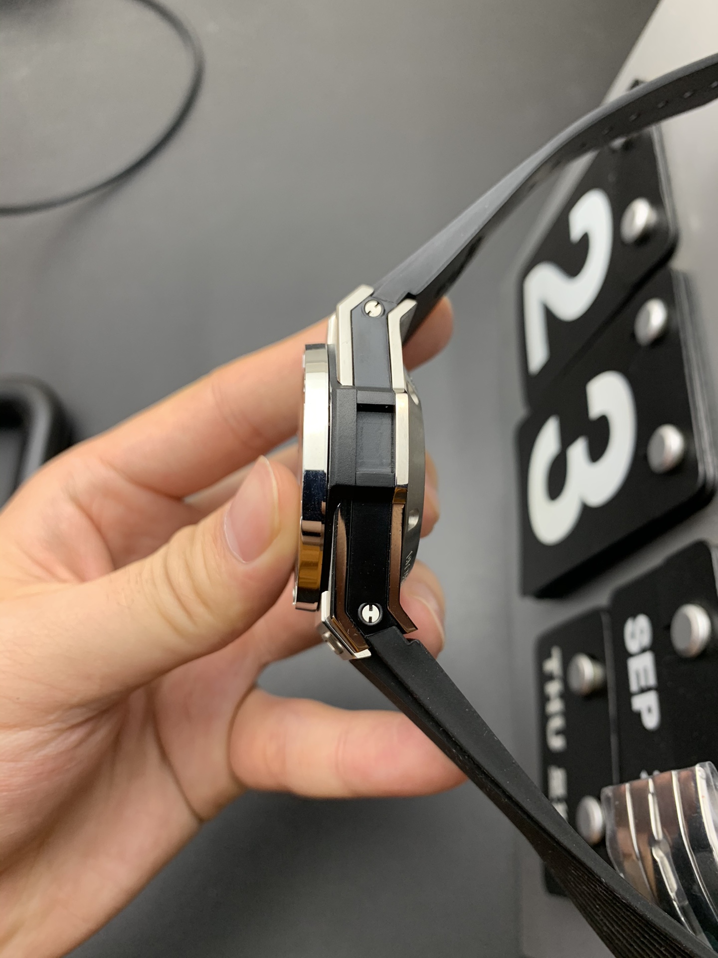 Hublot HB 钻圈大爆炸
