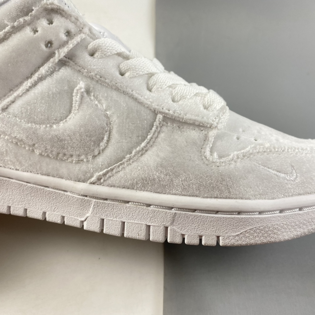 P380  DSM x NIKE Dunk Low”Triple White”丝绒白 刺绣 DH2686-100