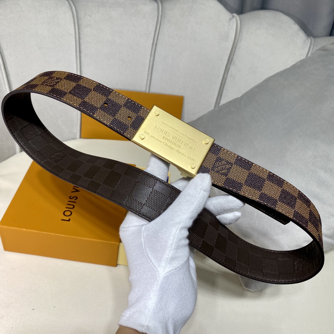 Louis Vuitton Belts Lattice Calfskin Cowhide