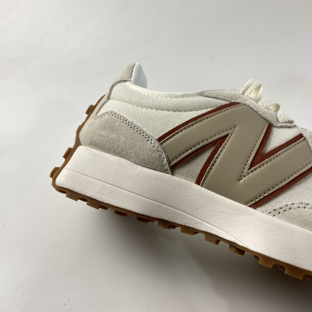 P160  New Balance MS327系列复古休闲运动慢跑鞋 WS327SA