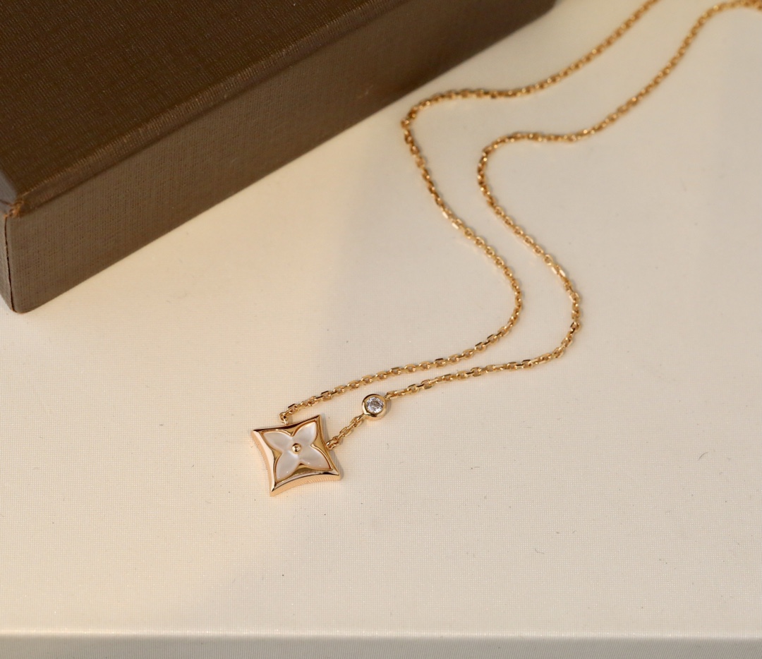 LV Necklace