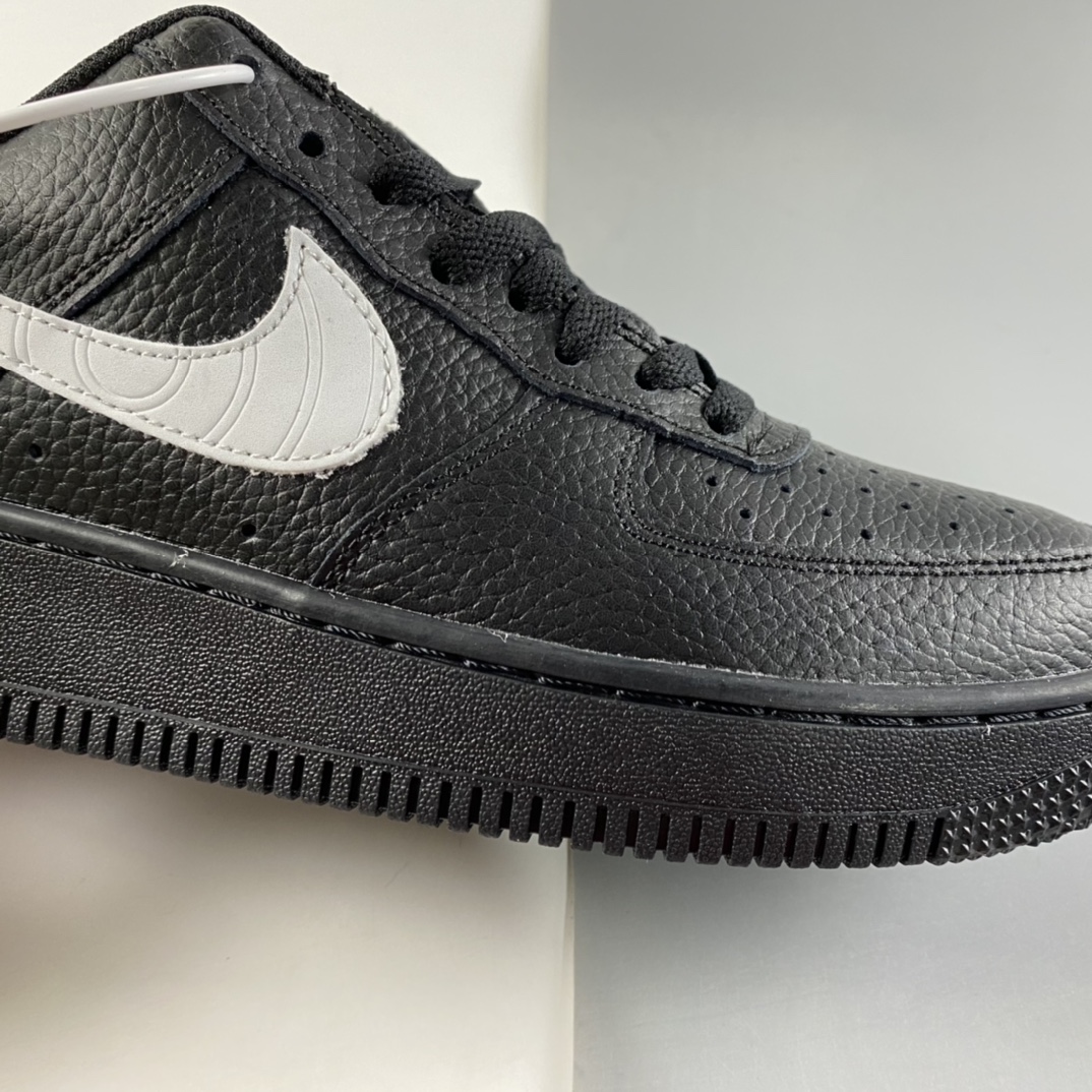 P200  NIKE Air Force 1’07 Low 空军一号低帮休闲板鞋 DO6394-001