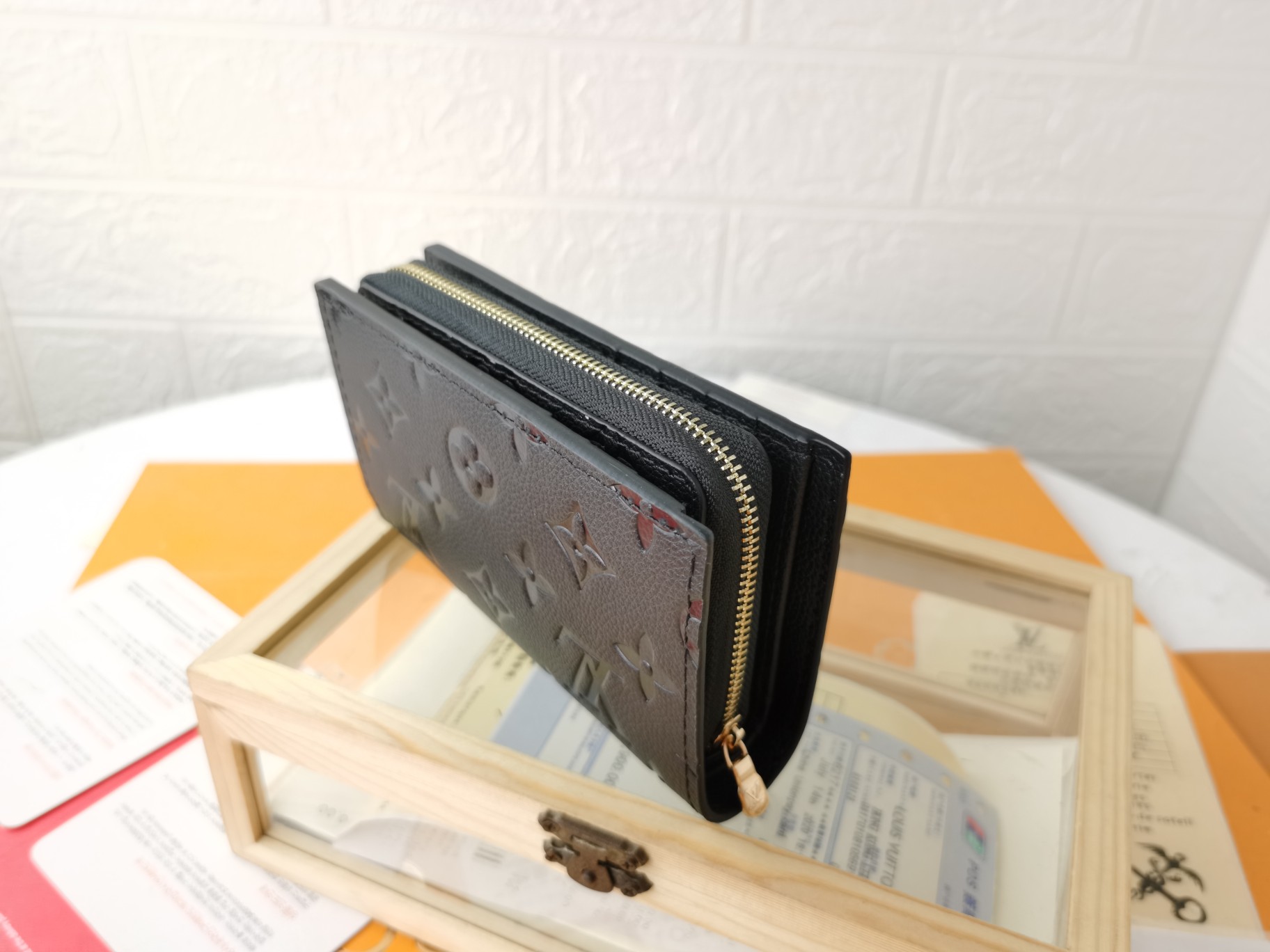 ルイ・ヴィトン M86366 ダイヤモンドパターン 財布