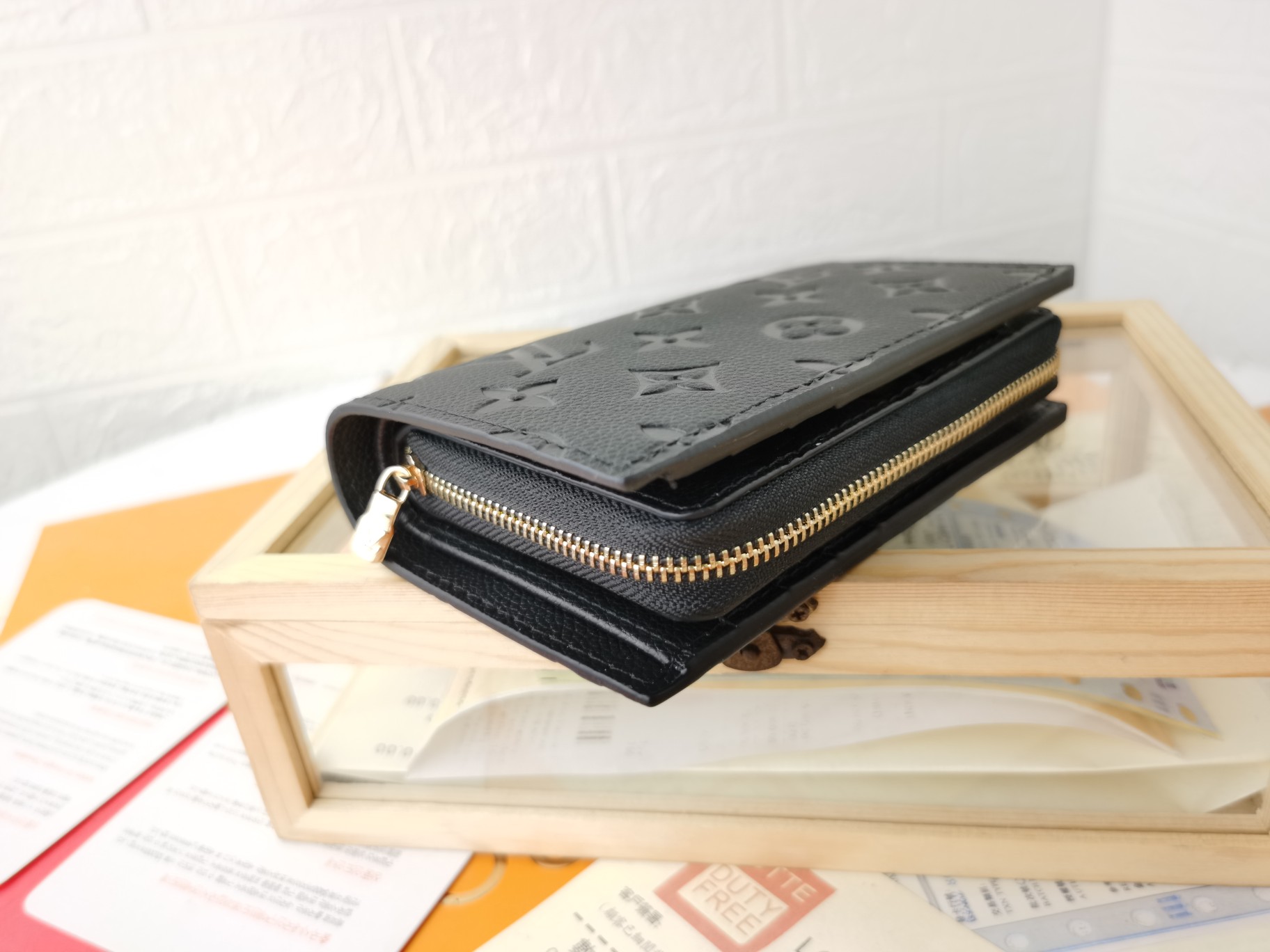 ルイ・ヴィトン M86366 ダイヤモンドパターン 財布