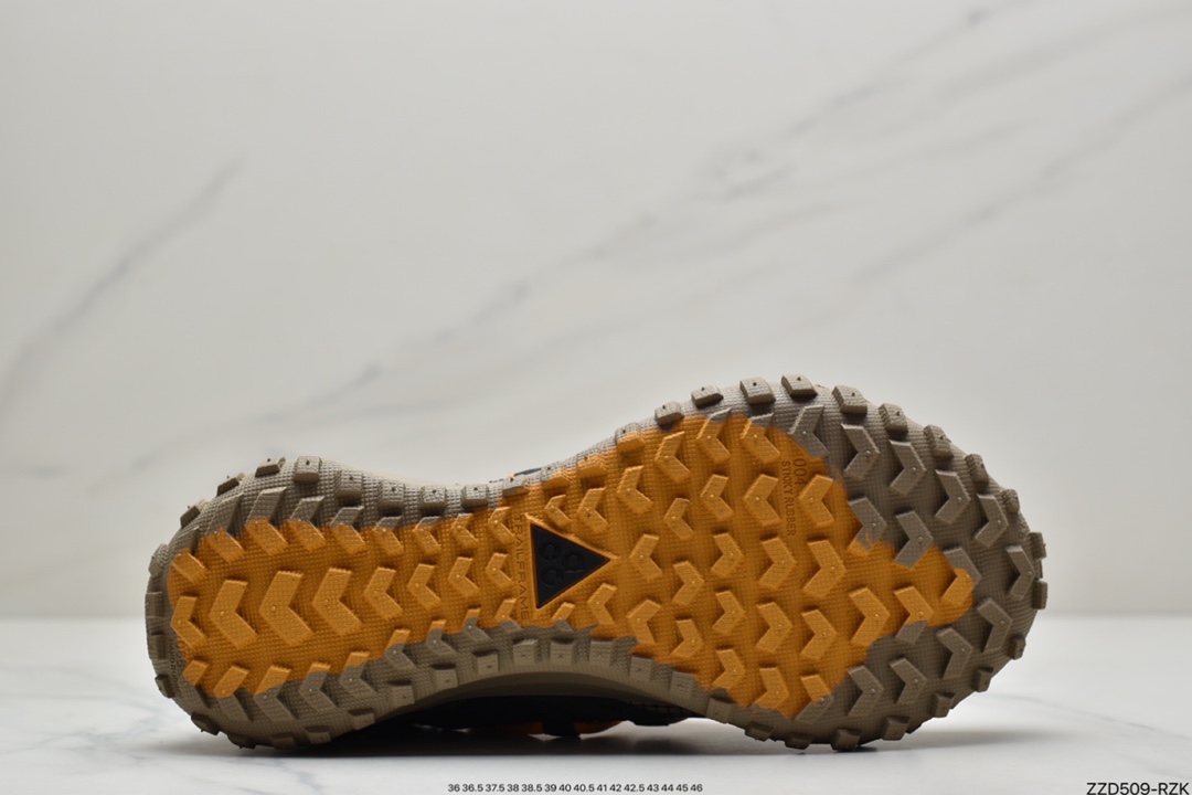 250 耐克NIKE ACG Mountain Fly 户外机能拒水运动休闲鞋男 DA5424