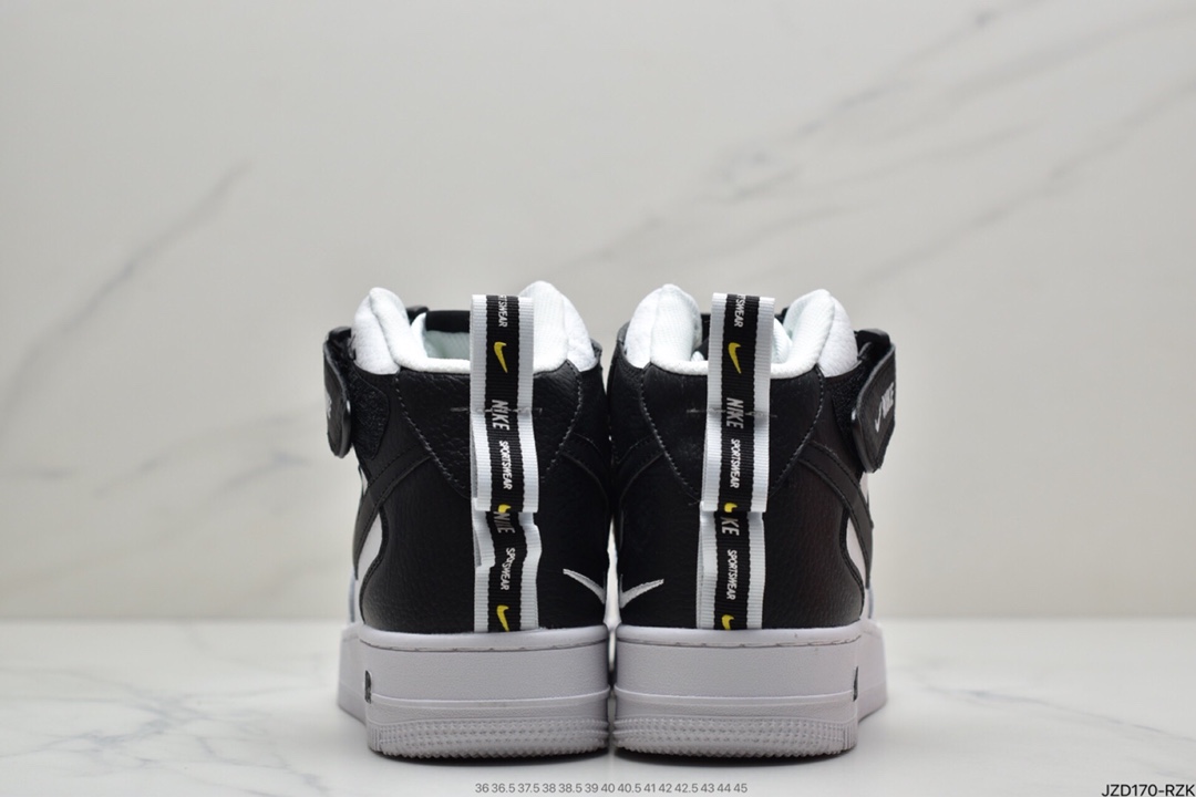140 耐克Nike Air Force 1 ′07 Low Premium”White/Black” 板鞋804609